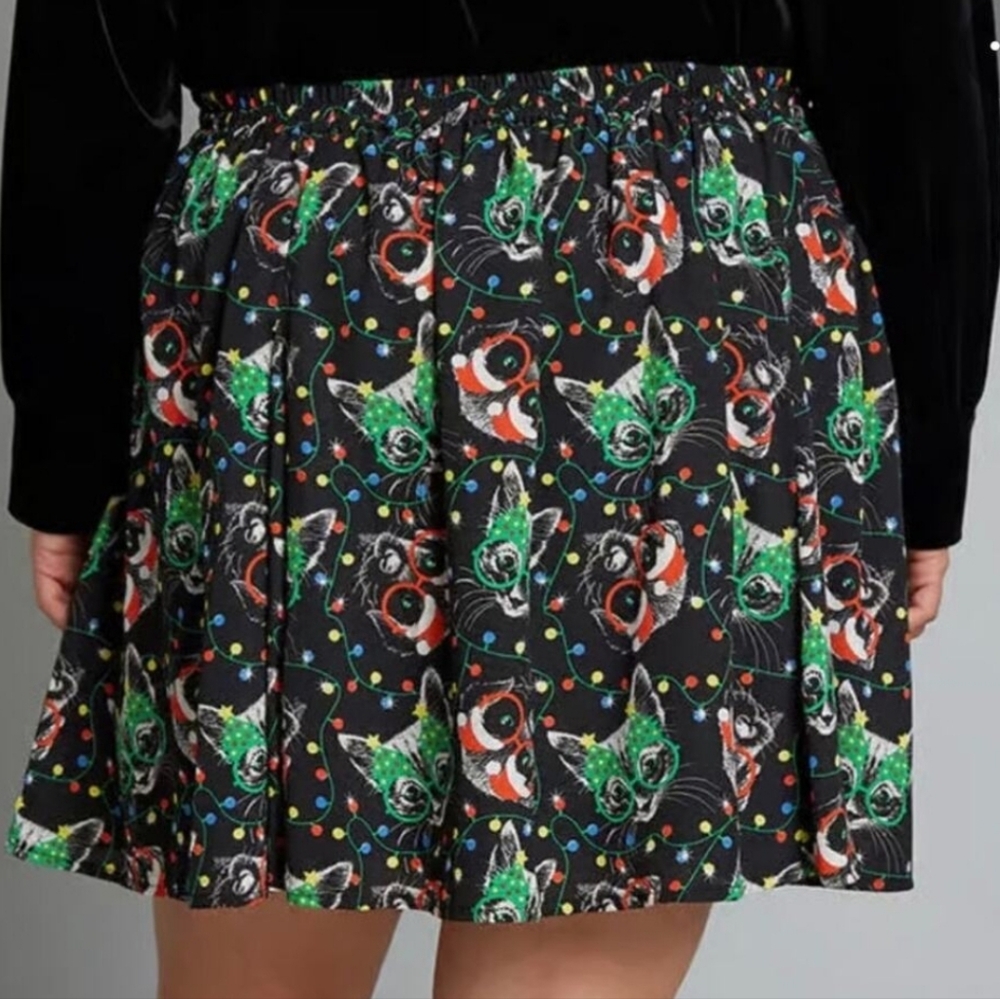 Modcloth Stay Sassy Holiday Kitties Skirt - Picture 5 of 13